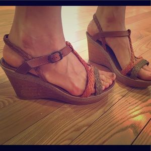 Woman’s Sandel Wedges size 8.5